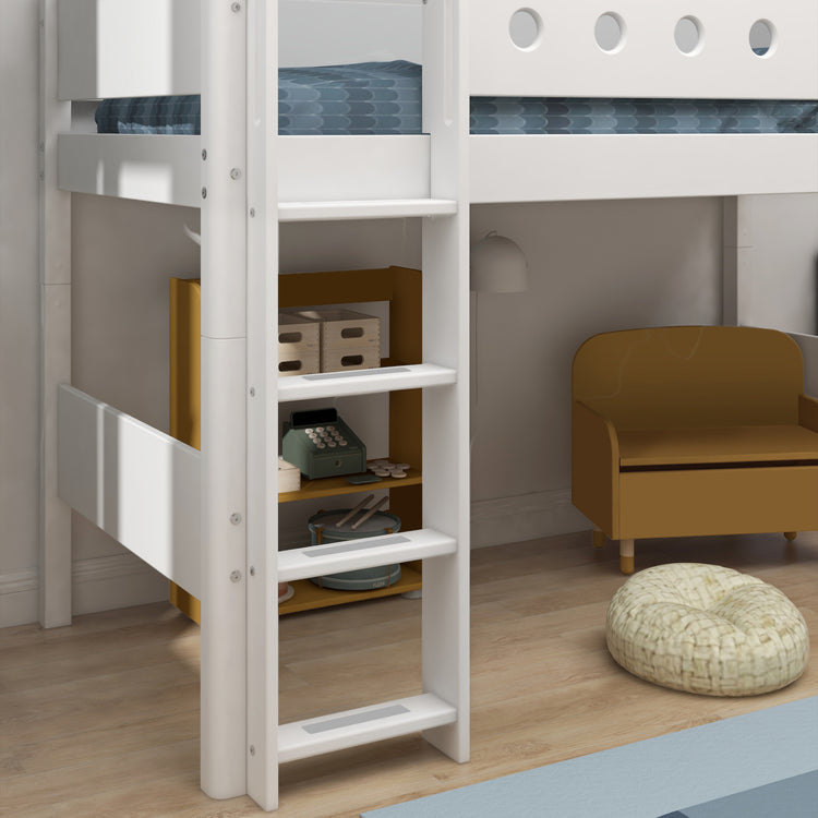 Flexa. White semi-high bed with straight ladder - 210cm - White