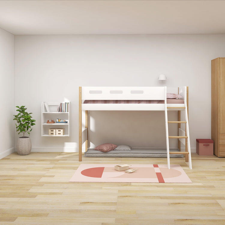 Flexa. Nor semi-high bed with slanting ladder - 210cm - White / Oak