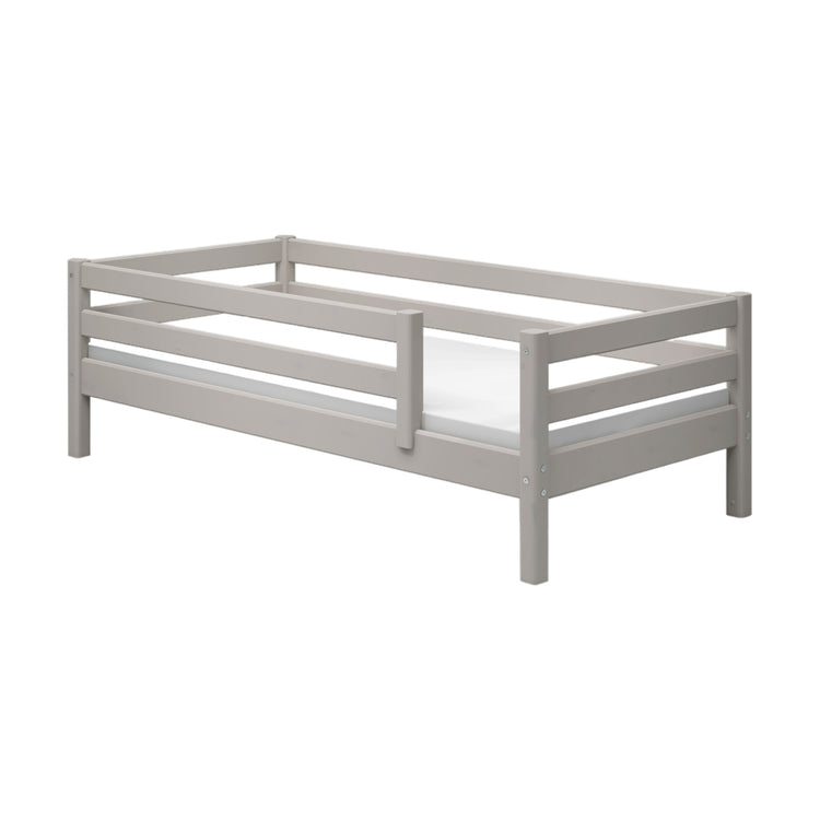 Flexa. Classic bed with 3/4 safety rail - 210cm - Grey washed