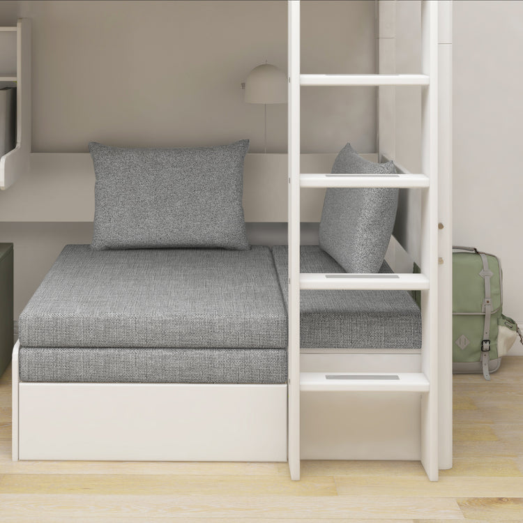 Flexa. White high bed with casa module and straight ladder - 210cm - White