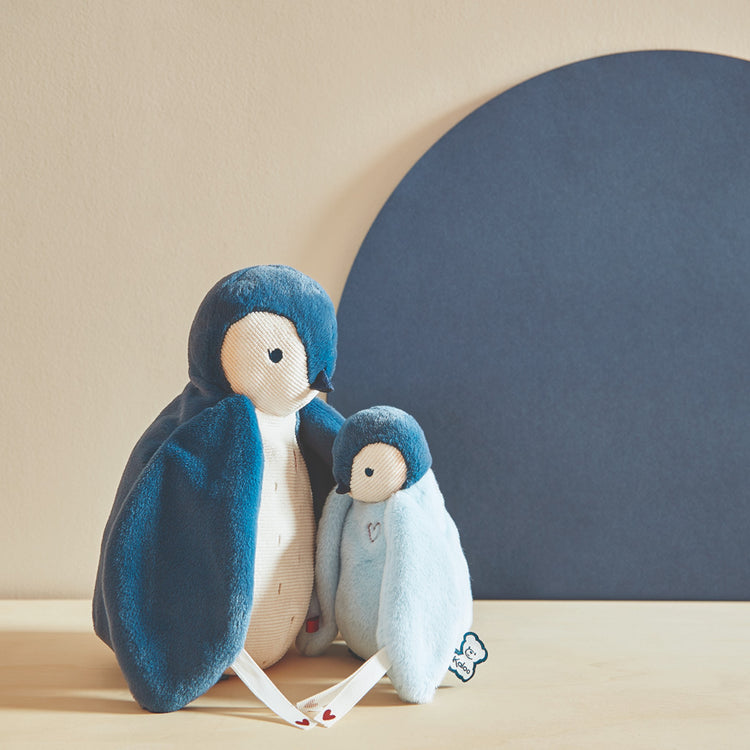 COMPLICES. Cuddle plushies Penguin Blue