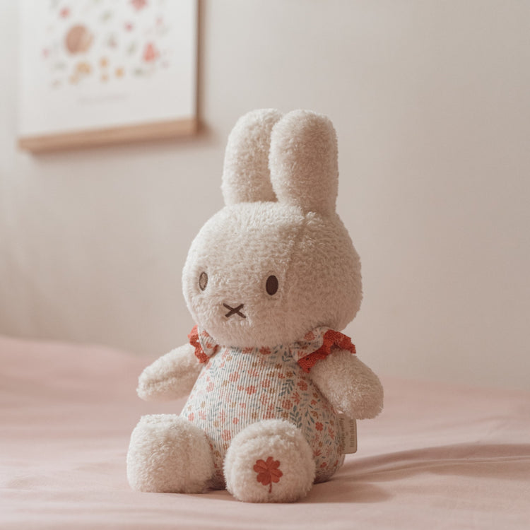 LITTLE DUTCH. Υφασμάτινο κουκλάκι Miffy Lucky Blossom GRS 20εκ.