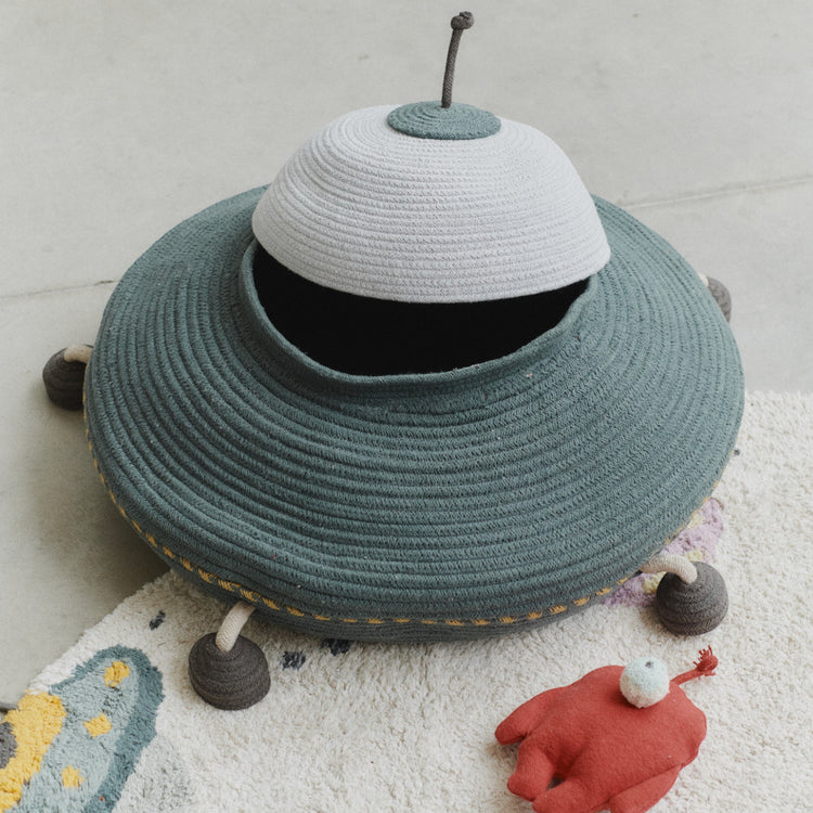 Lorena Canals. Basket UFO 62x62x40 cm