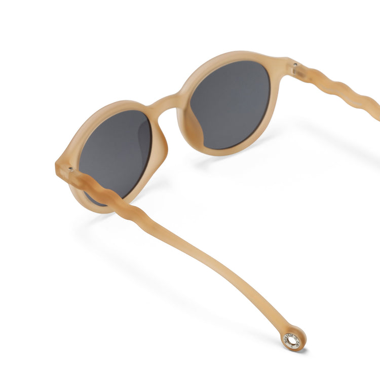 OLIVIO & CO. Adult oval sunglasses Classic Olivio-Sand Beige