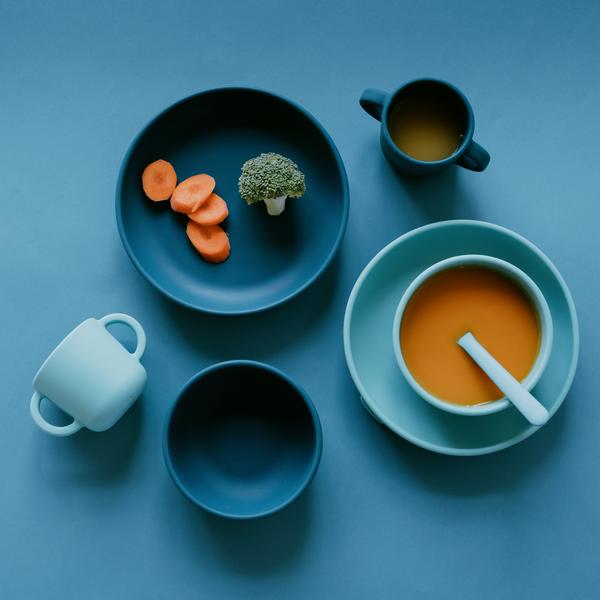 EKOBO. Set of 2 premium silicone bowls (dark blue/light blue)