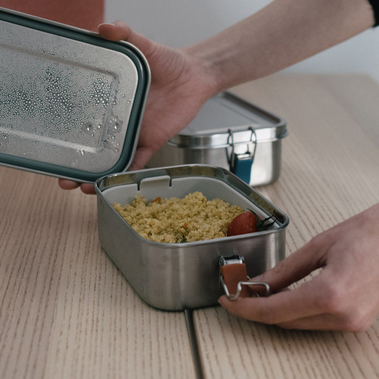 EKOBO. Stainless steel Lunch box with heat safe insert - Terracotta