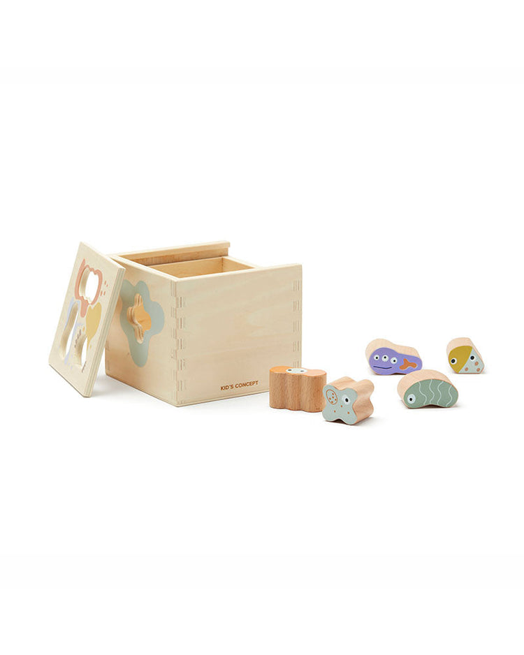 KIDS CONCEPT. Sorter box MicroNeo NEO