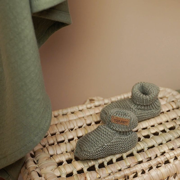 Knitted baby booties Olive - size 1