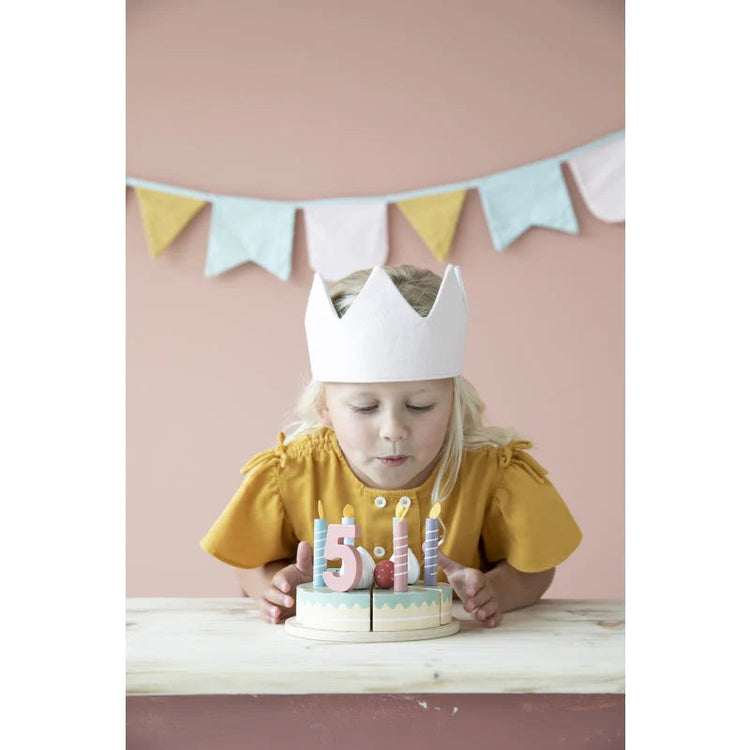 LITTLE DUTCH. Birthday cake - 26-pcs