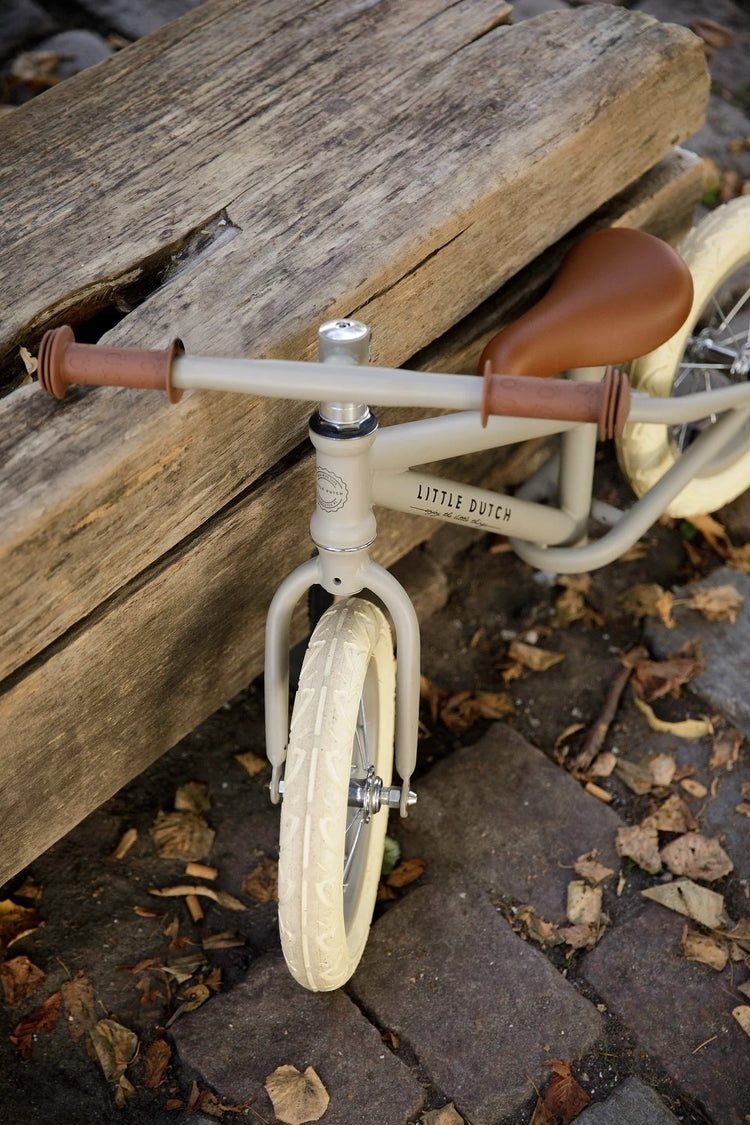 LITTLE DUTCH. Balance bike - olive matte