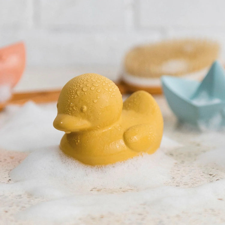 BATH. Bath Toy Duck Natural Rubber (yellow)