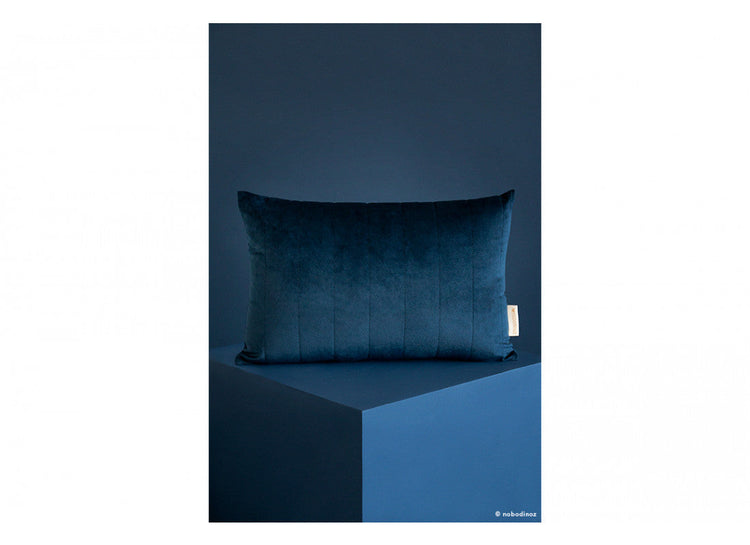 VELVET. Akamba Velvet Cushion Night Blue 45x30