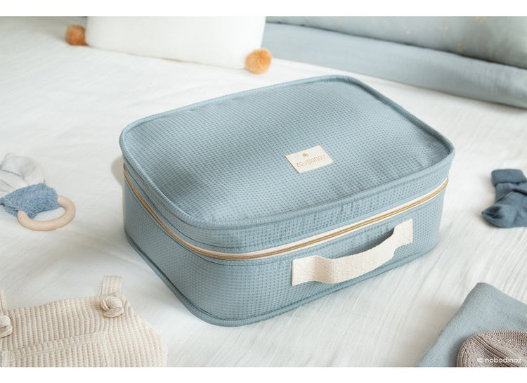 NEW ELEMENTS. Victoria Baby Suitcase Stone blue