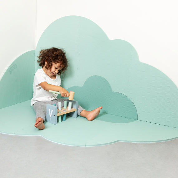 Quut. Cloud Playmat Large (light green)