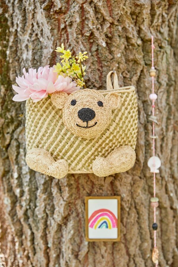 RICE. Small bear raffia hanging basket- natural