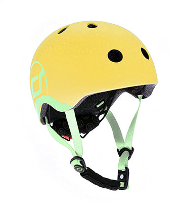 Scoot and Ride. Helmet lemon